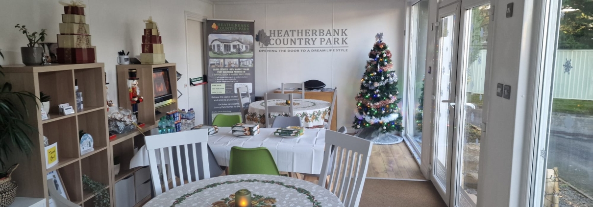Heatherbank Office at Christmas